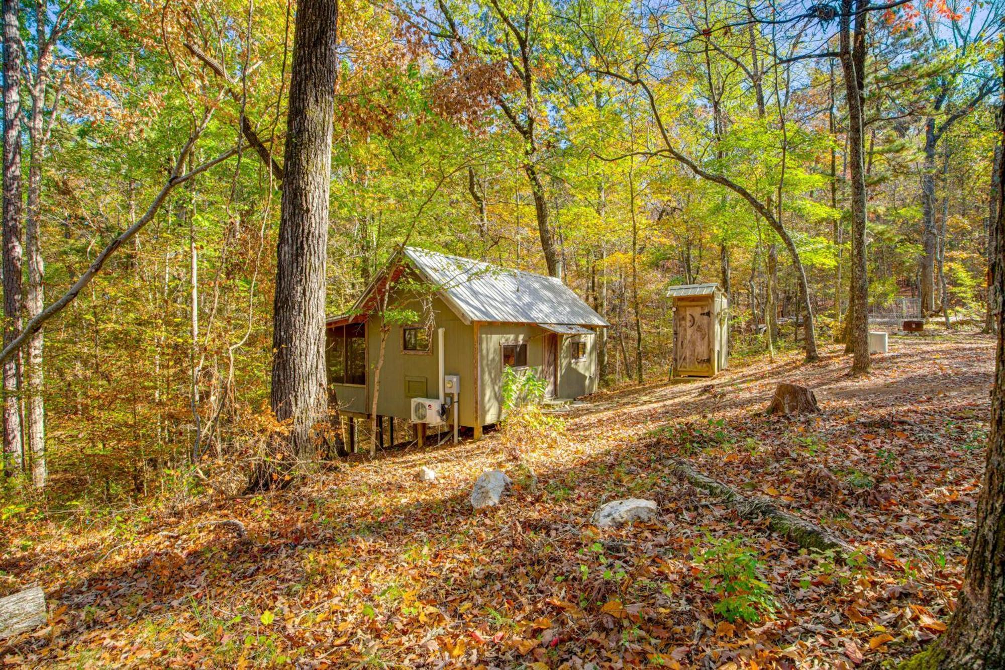 Secluded Tallassee Cabin With Fire Pit And Porch! Esterno foto