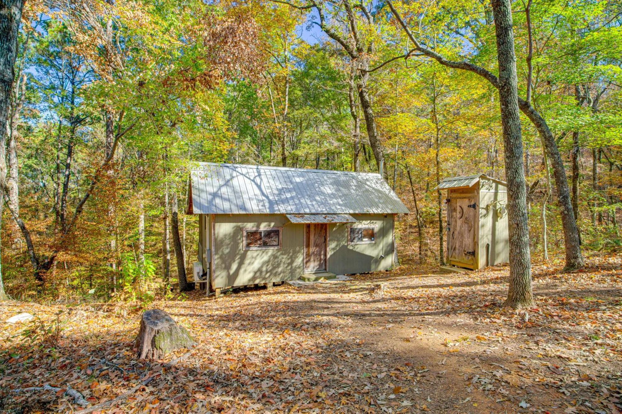 Secluded Tallassee Cabin With Fire Pit And Porch! Esterno foto